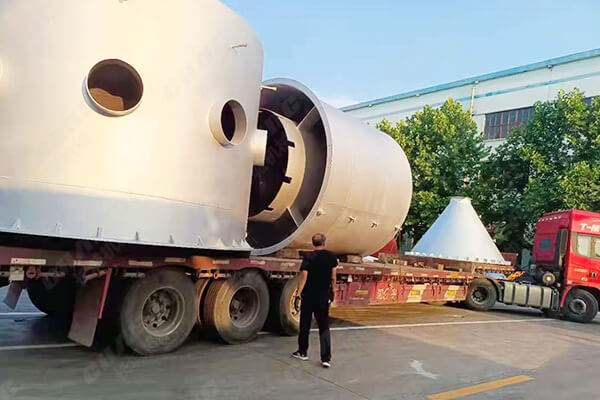 新乡365电竞机械发货现场
